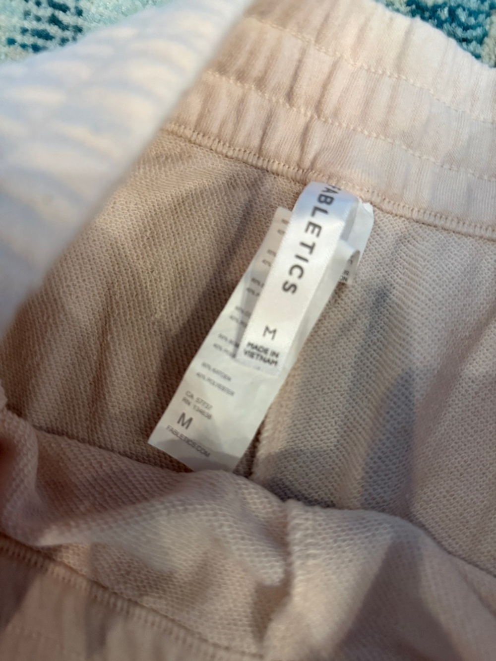 Fabletics Cream Joggers
Size Medium - Picture 6 of 8